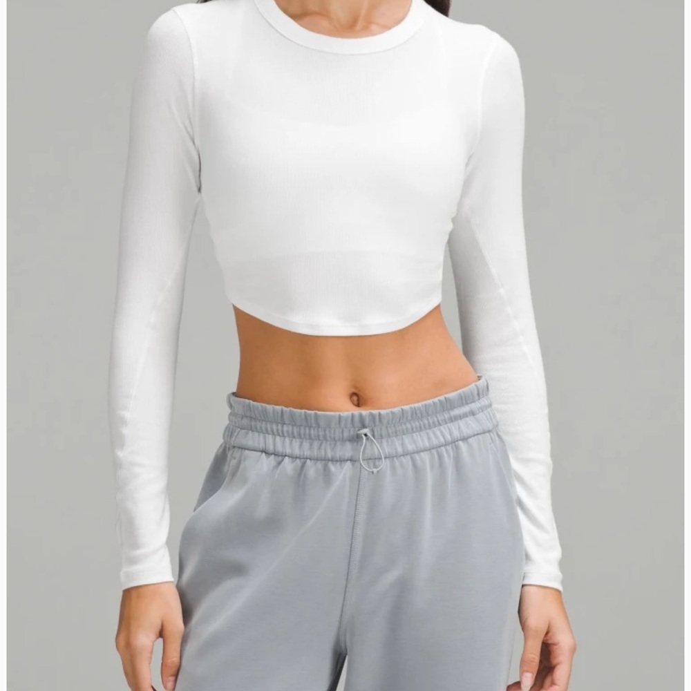Lululemon Athletica White Long Sleeve Crop